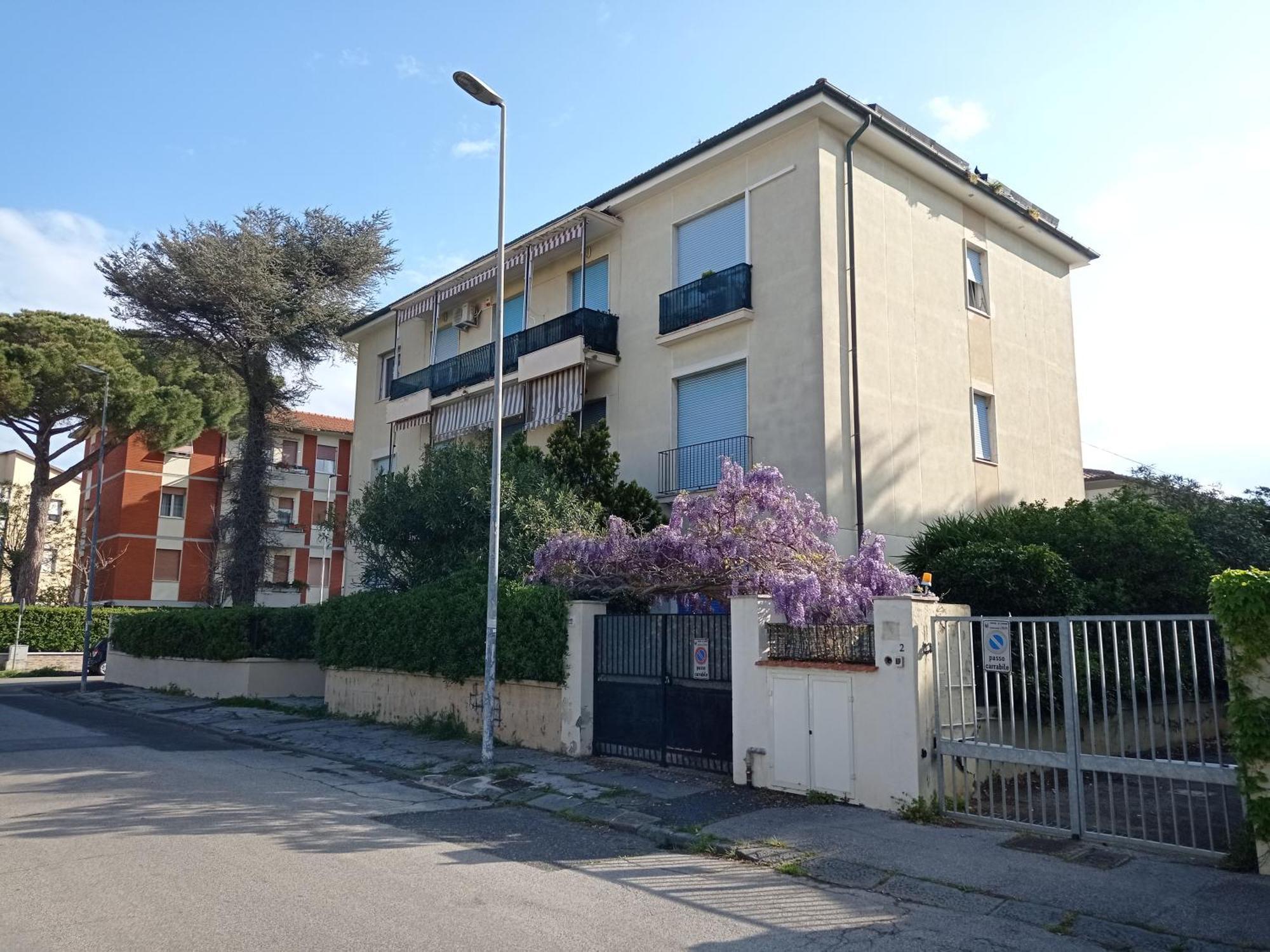ליבורנו Seagarden Apartment מראה חיצוני תמונה